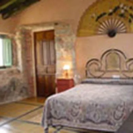 게스트하우스 Jeronimos 3*