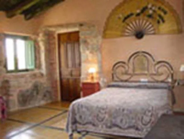 ゲストハウス Jeronimos 3*